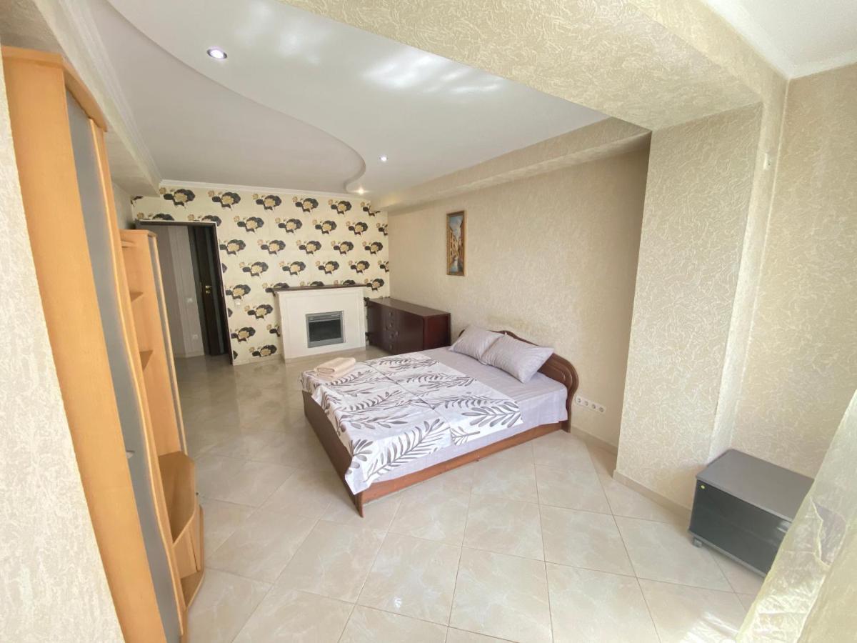Ultra Central Double Room Appartment In Kişinev Dış mekan fotoğraf